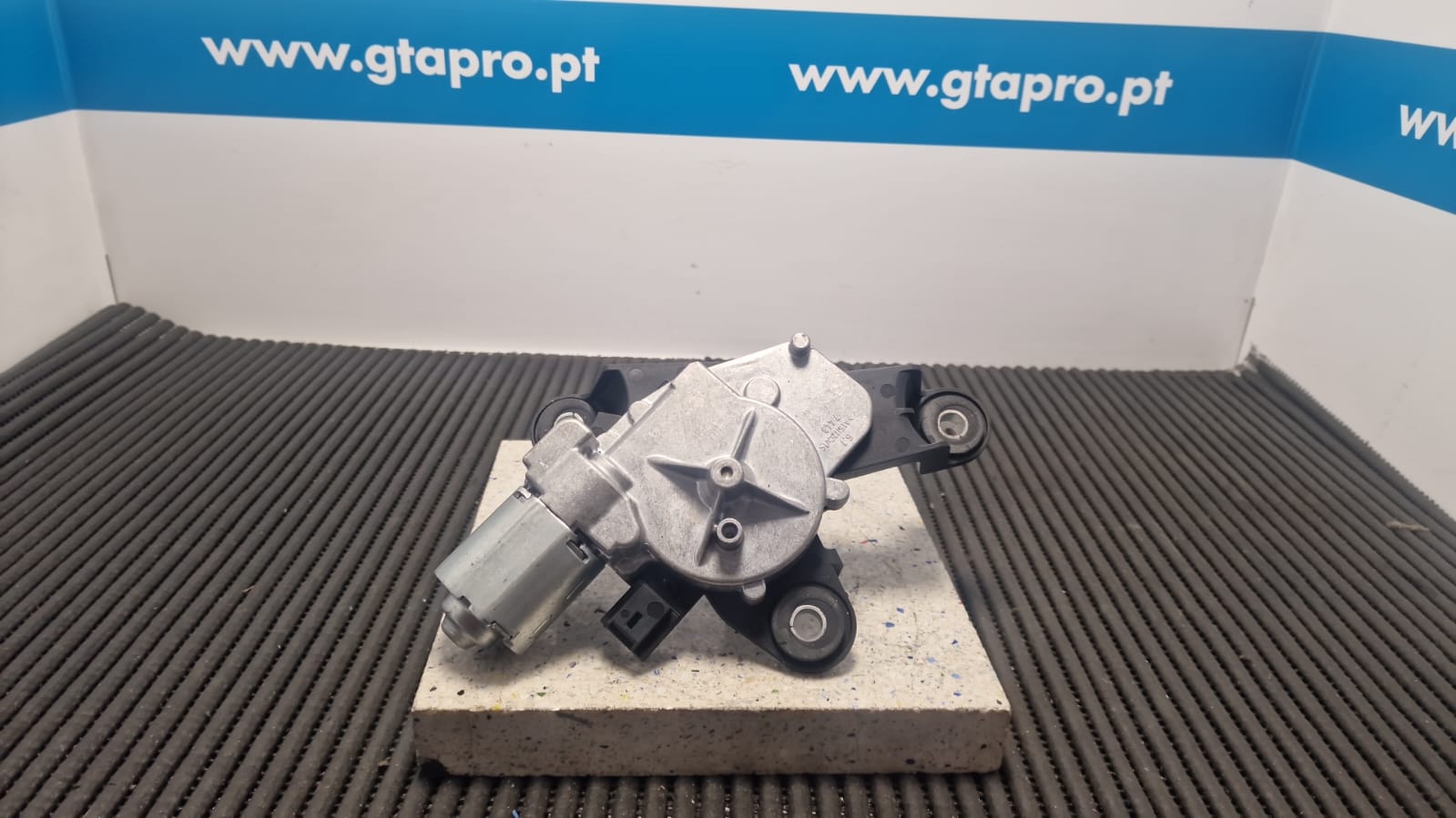Rear Wiper Motor