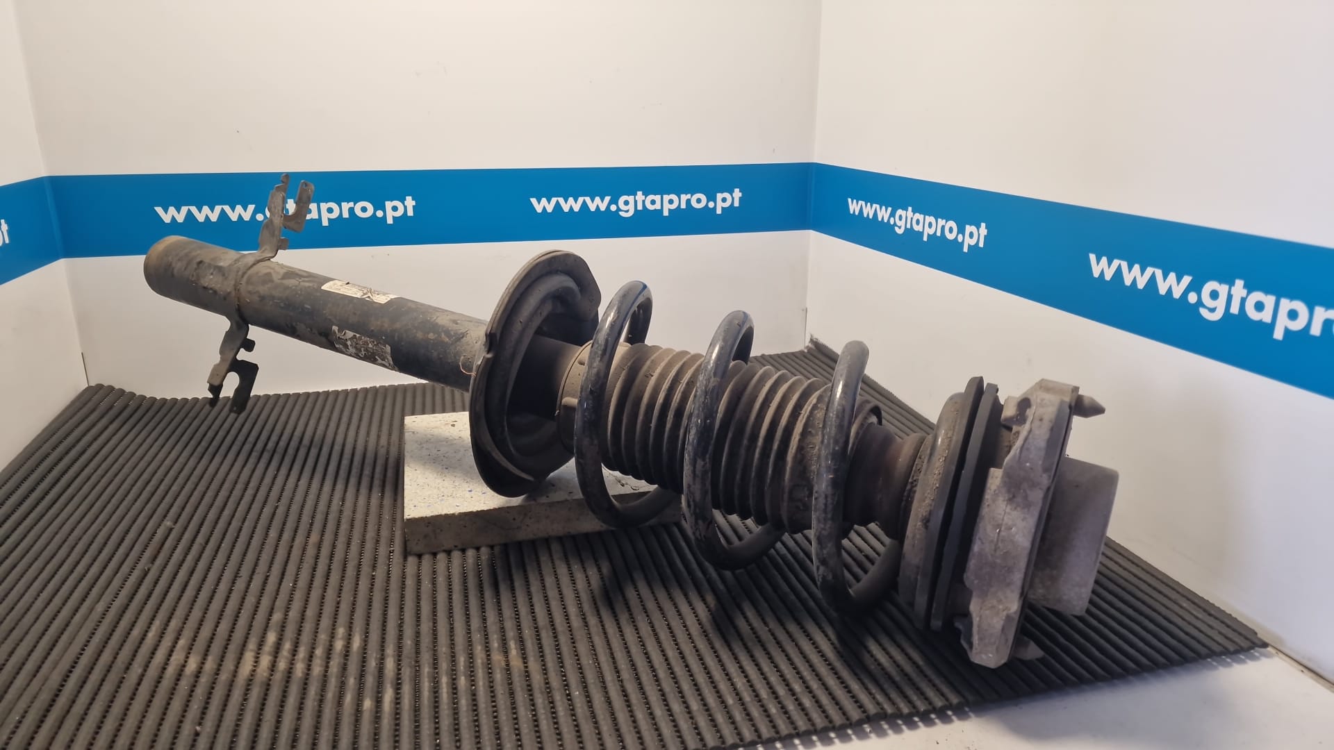 Left Front Shock Absorber