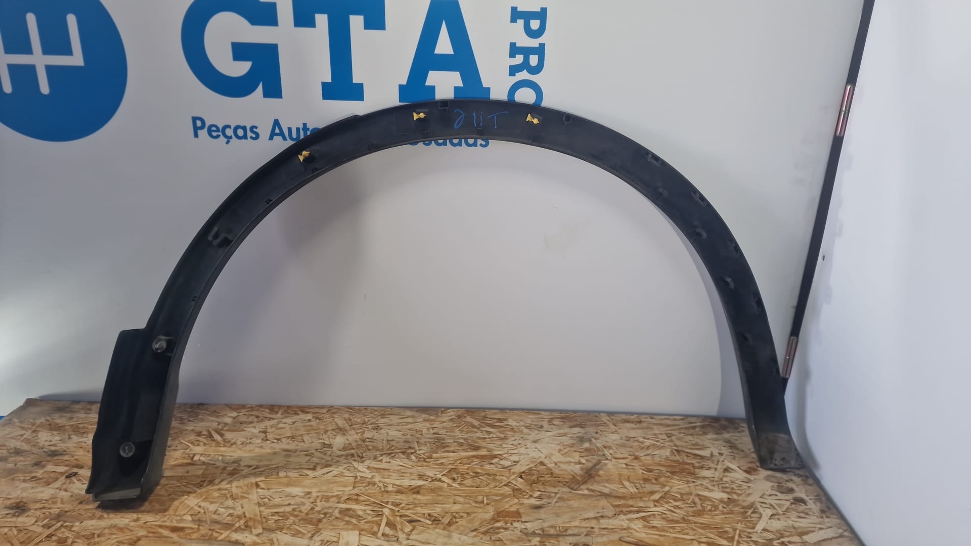 Aba Guarda-lamas Trás Direito - NISSAN QASHQAI II