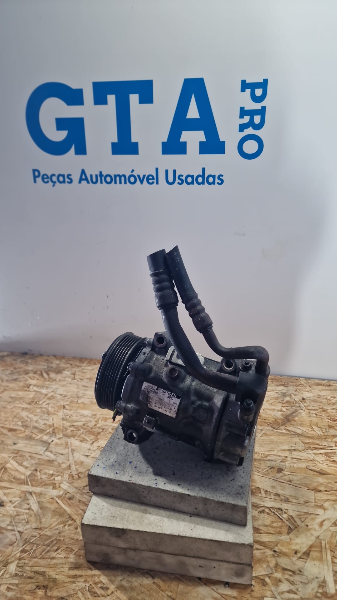 AC compressor