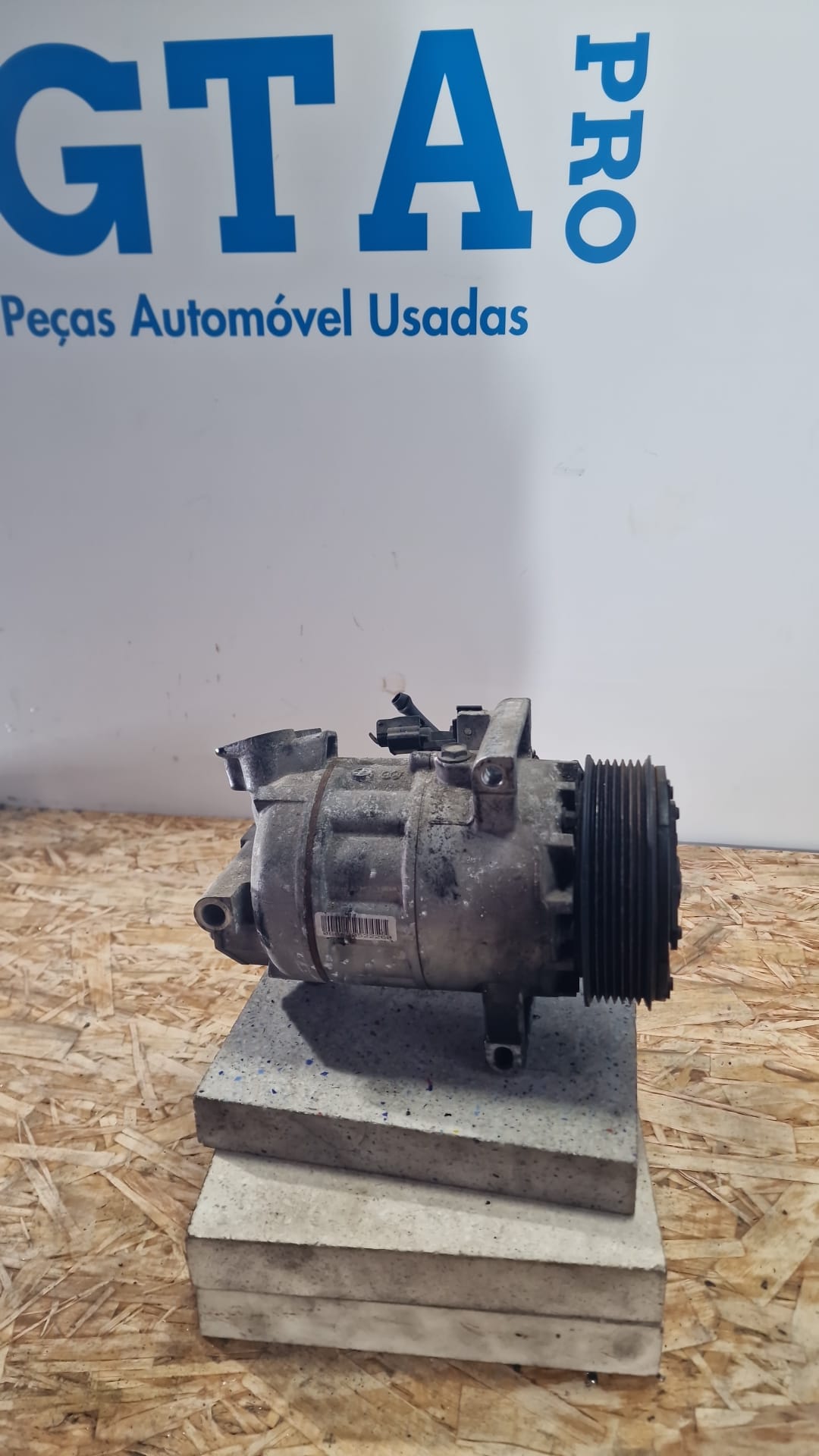 AC compressor