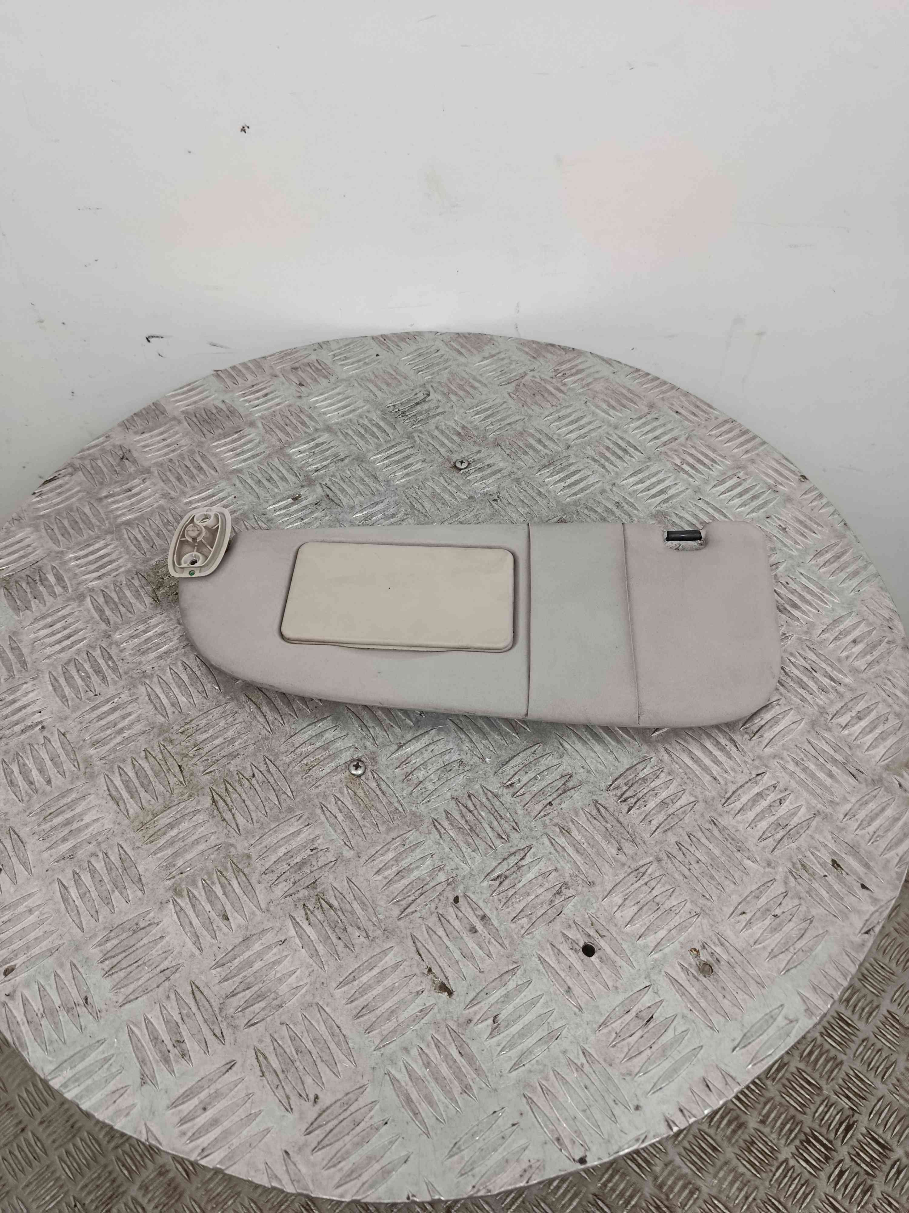 Links Sun Visor