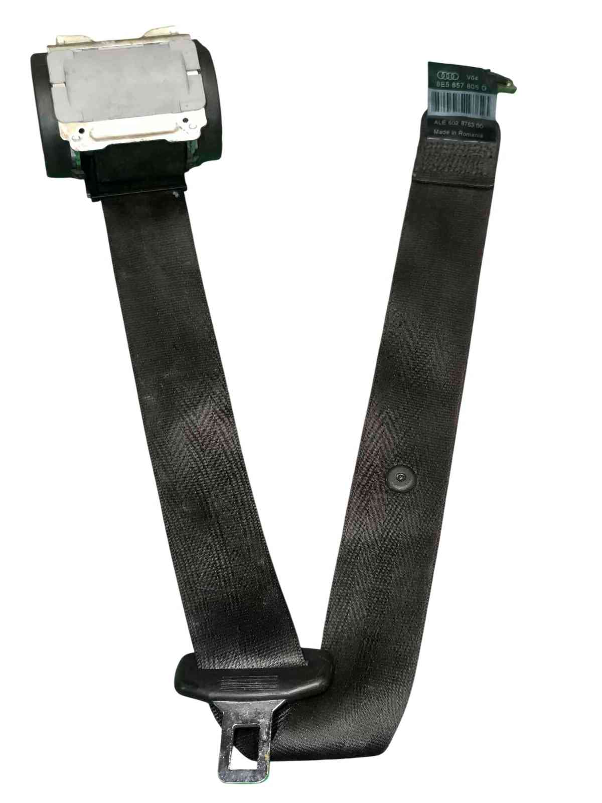 Links rear seatbelt