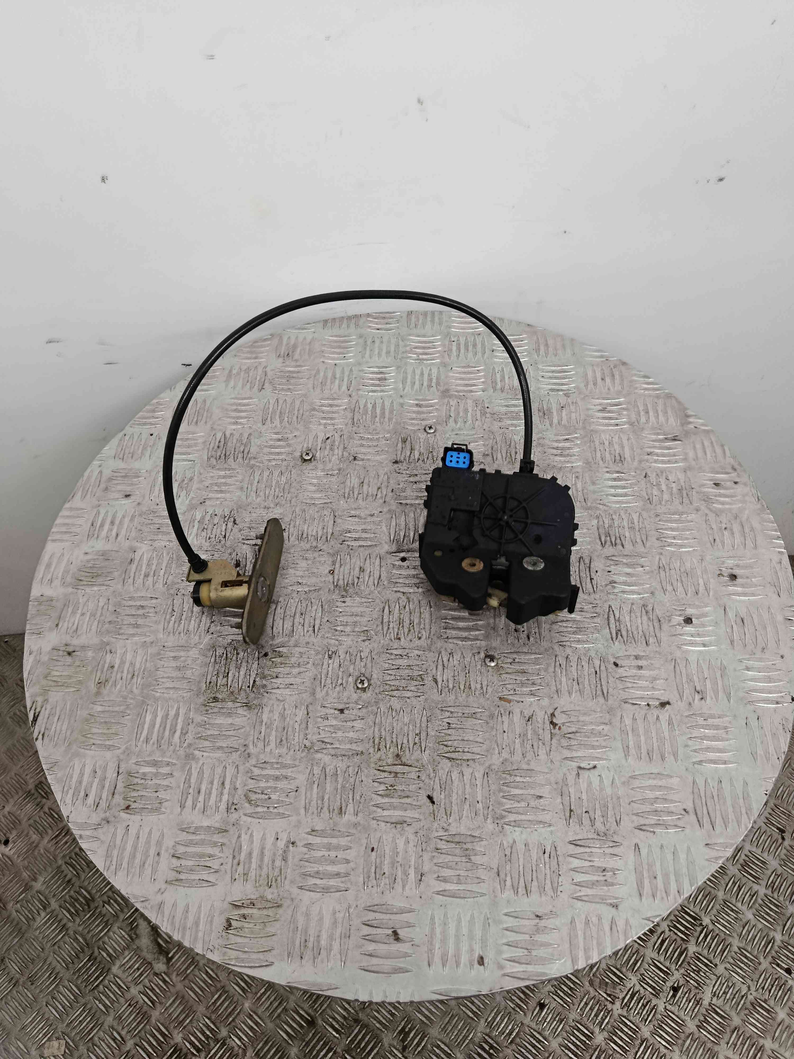 Serratura / chiusura baule