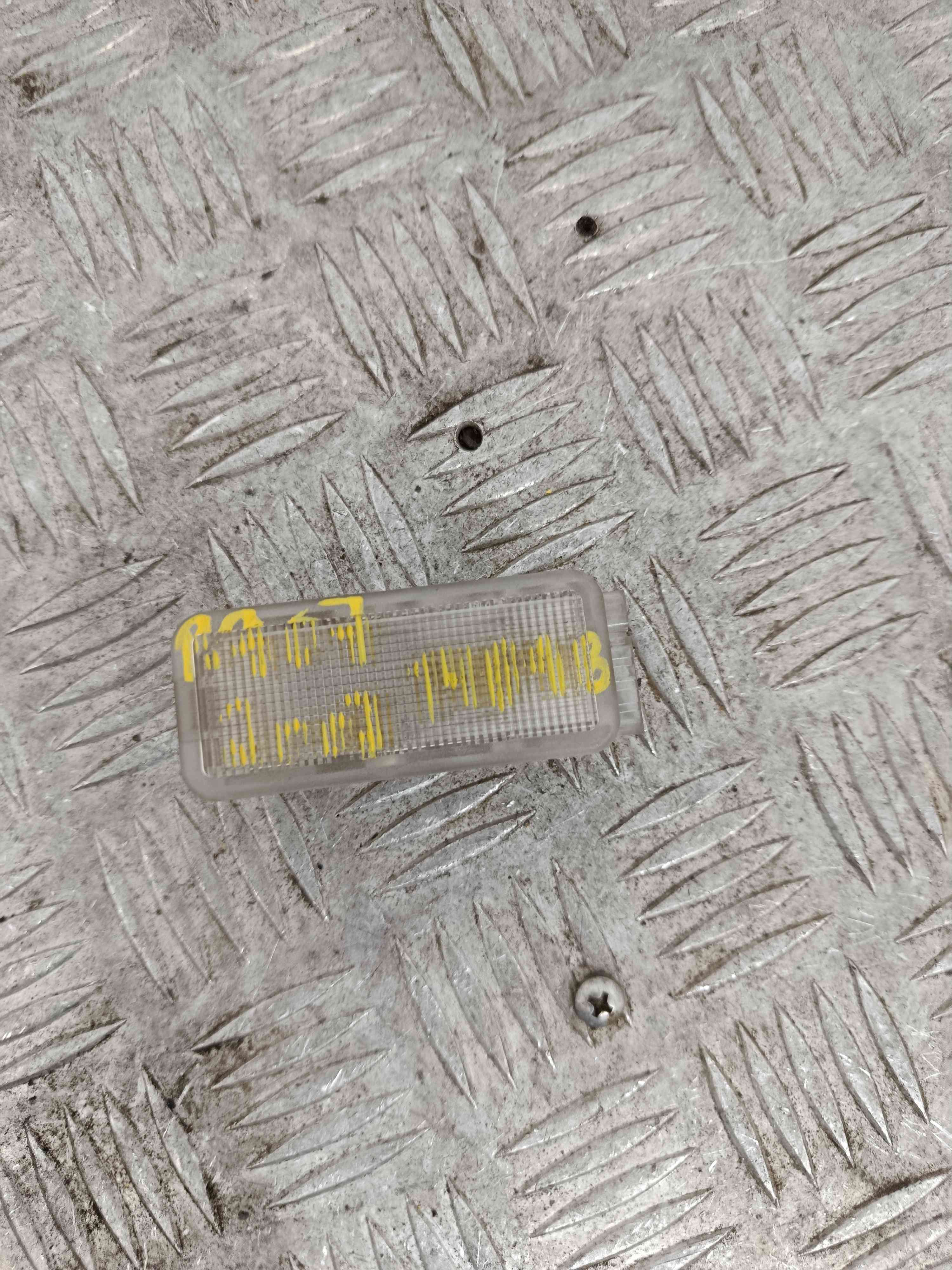 Plafoniera posteriore