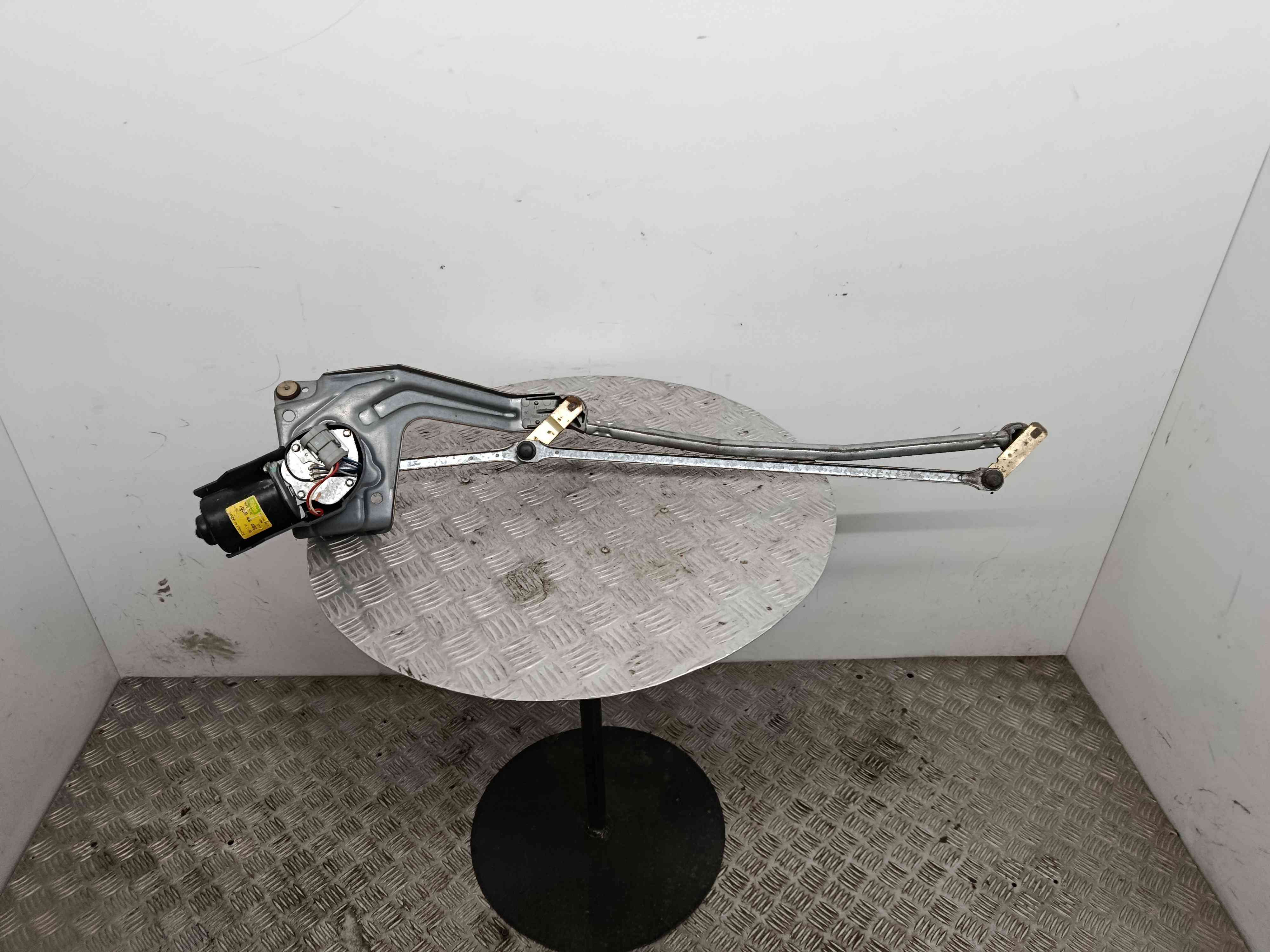 Front Wiper Motor