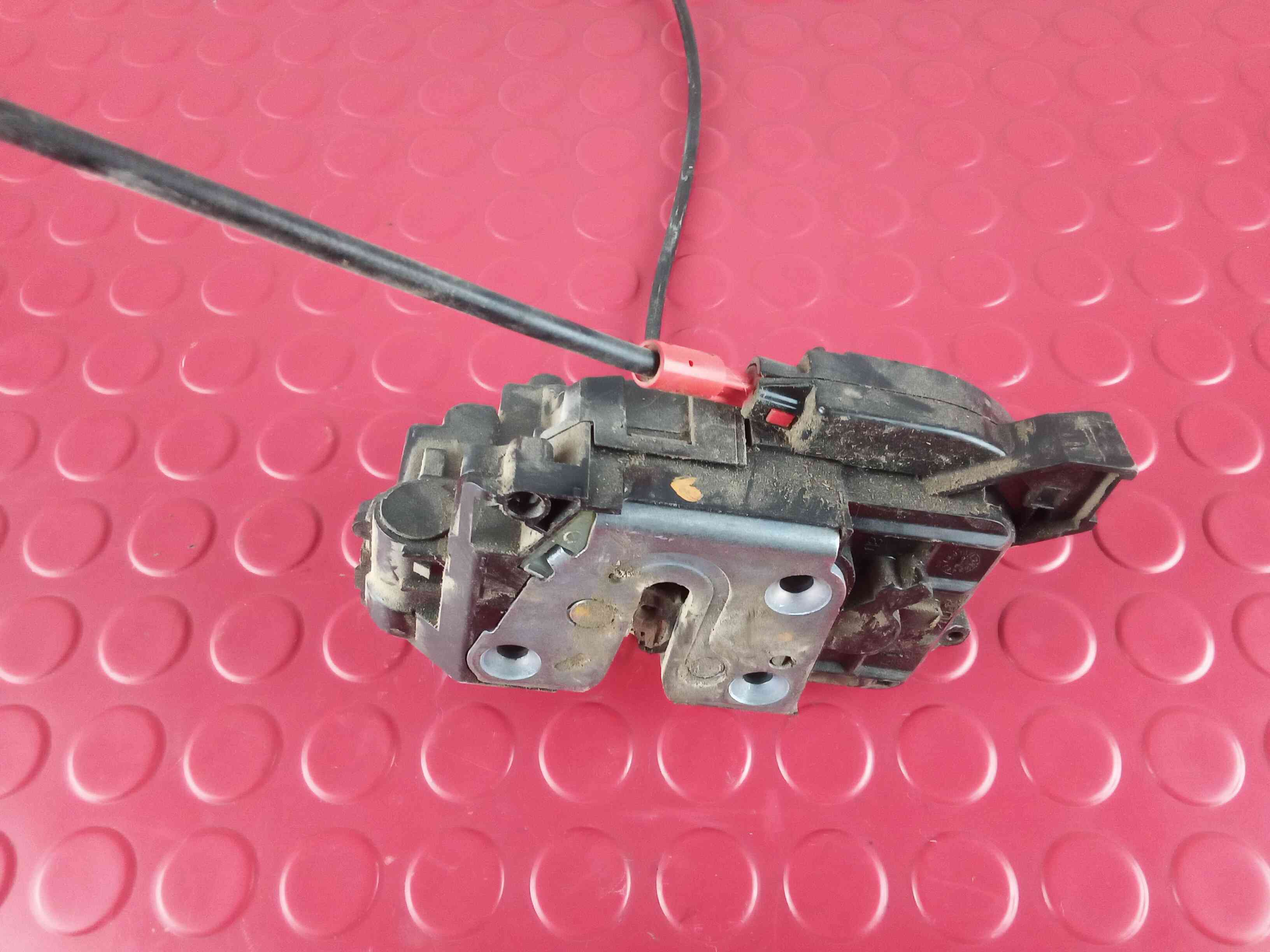 Front Right Door Lock