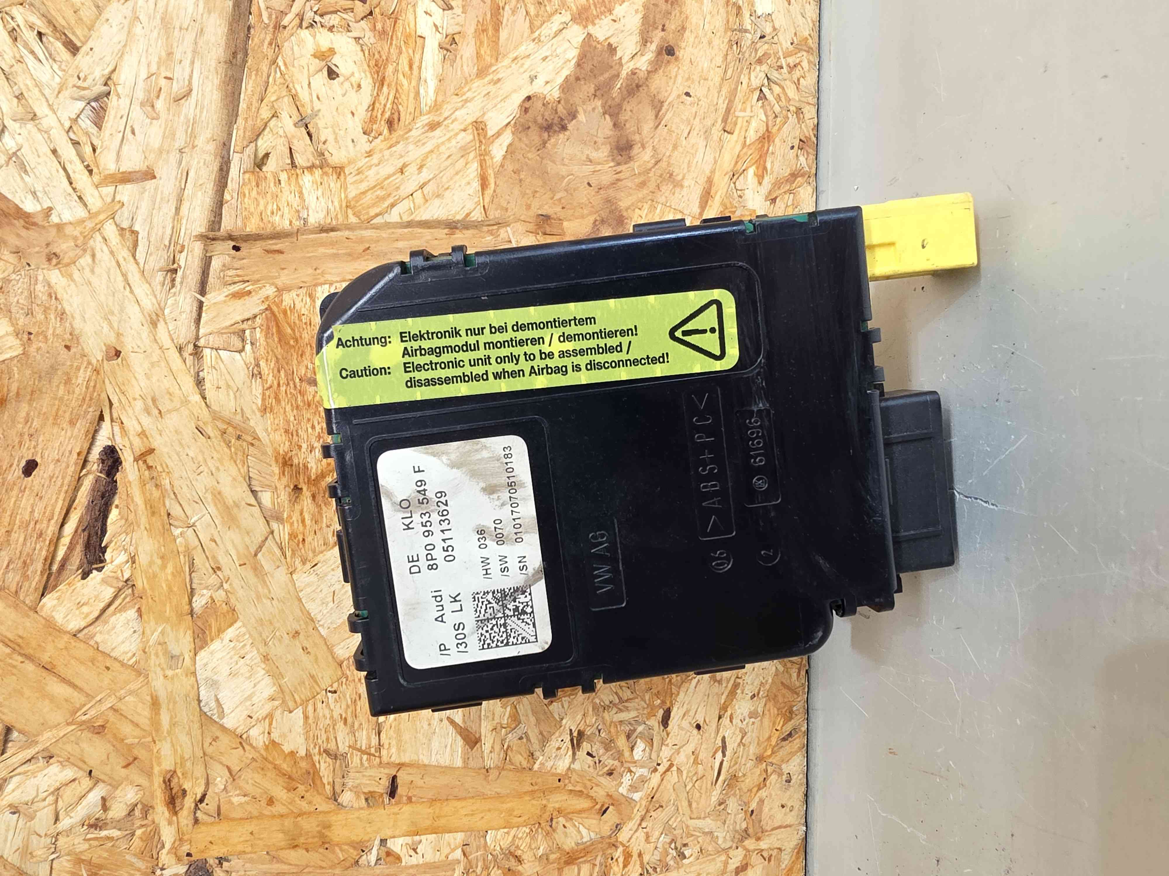 Lenkung control unit / Lenkung ECU