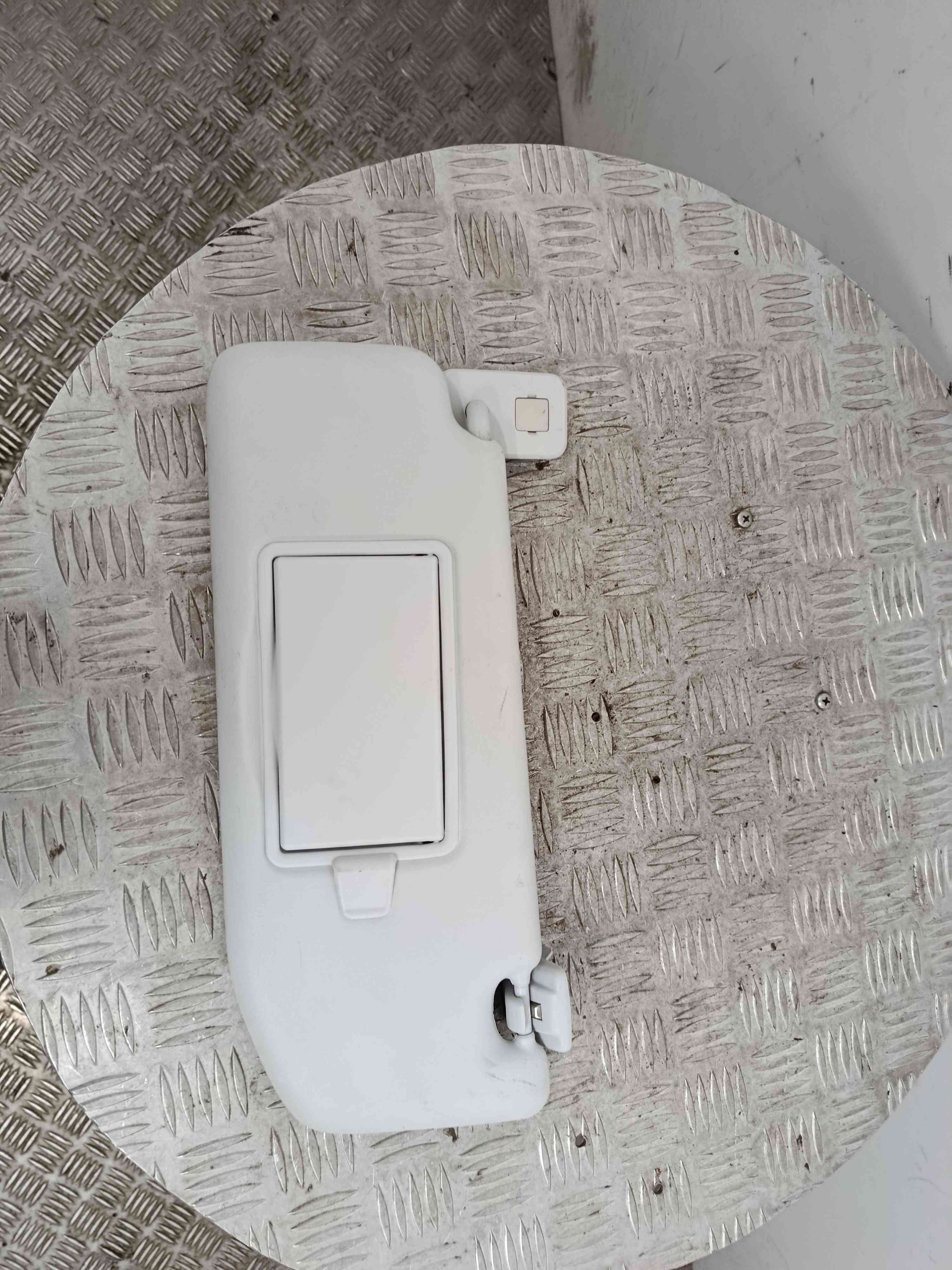 Links Sun Visor