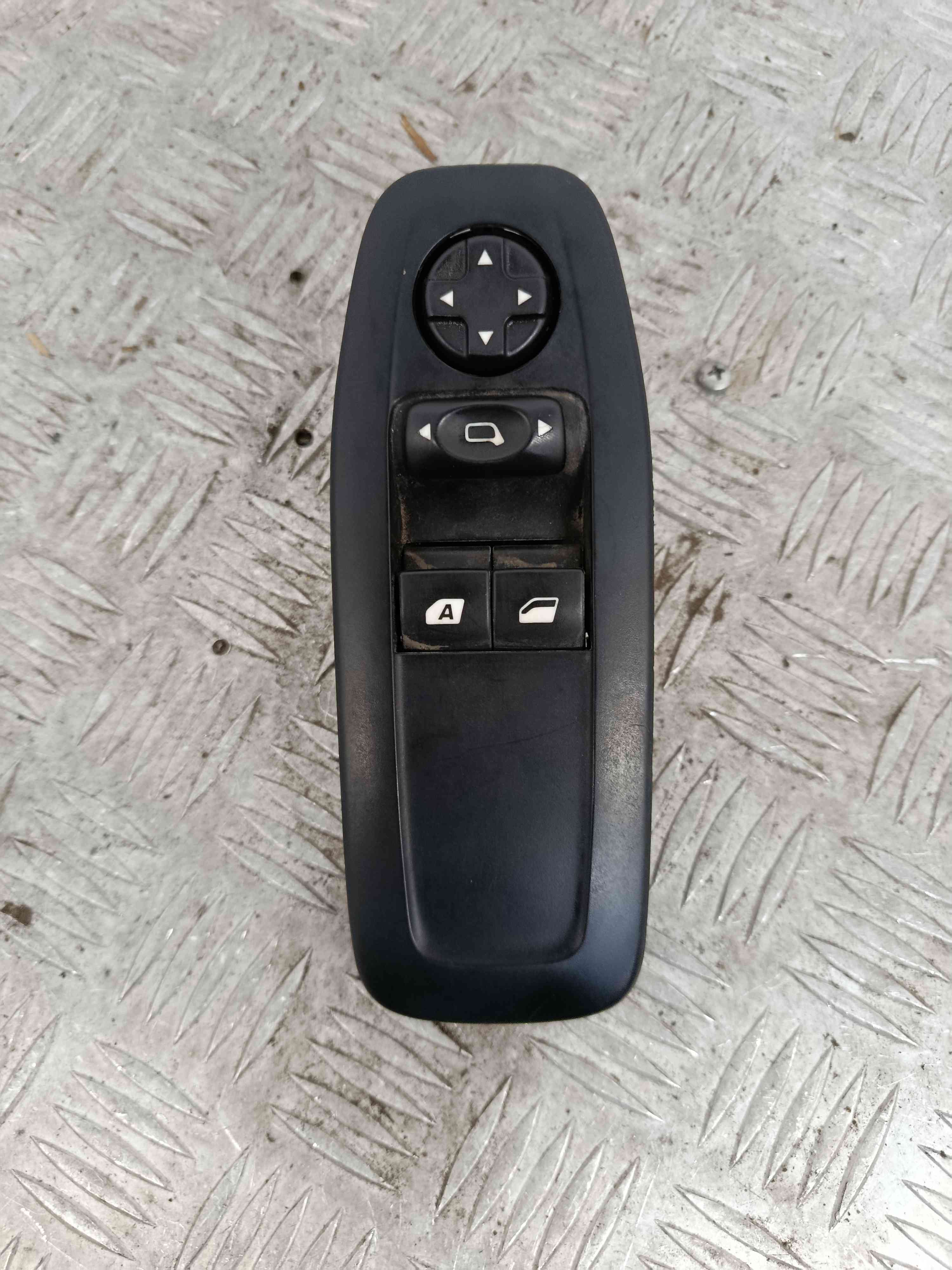 Left Front window control