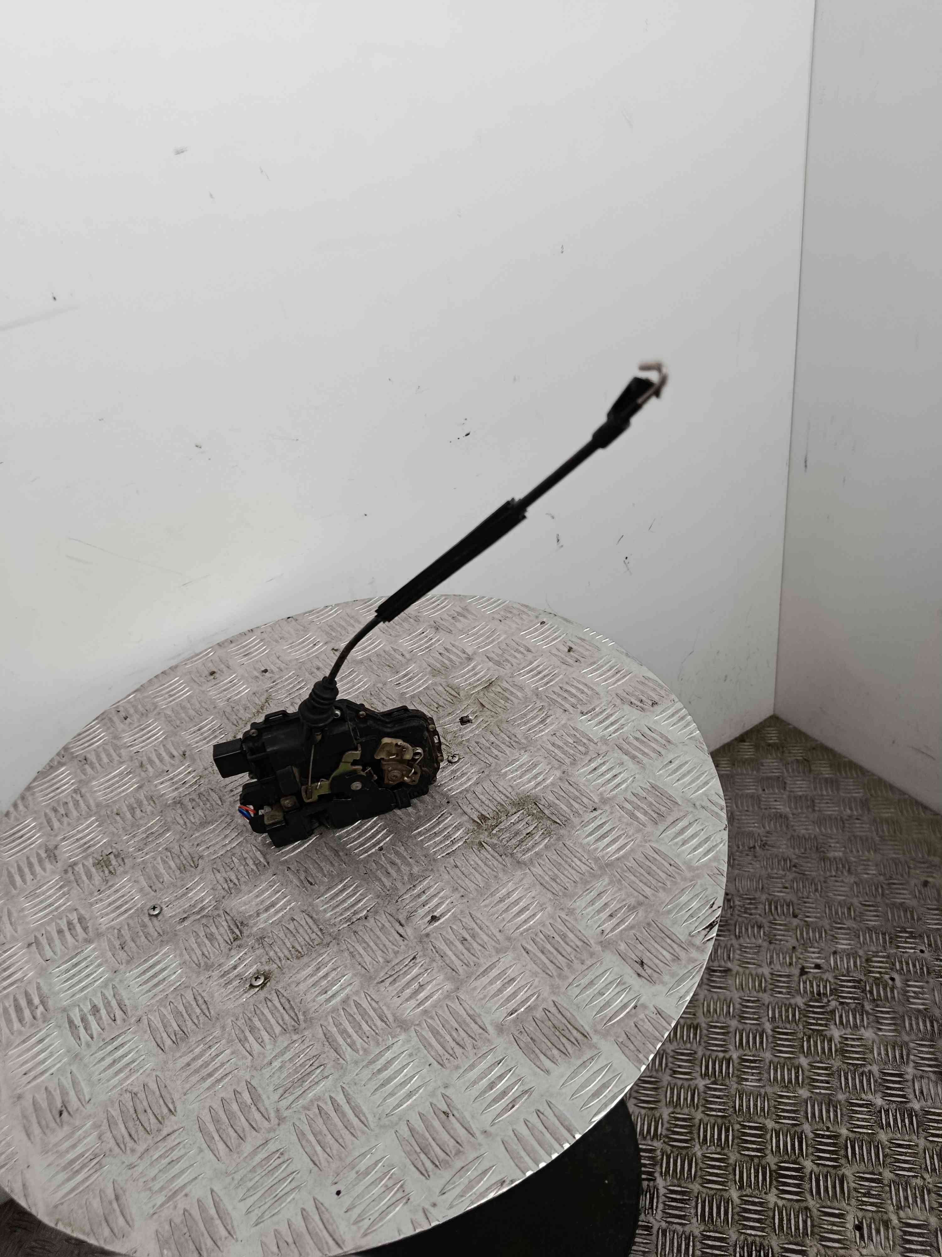 Serrure Avant Droite