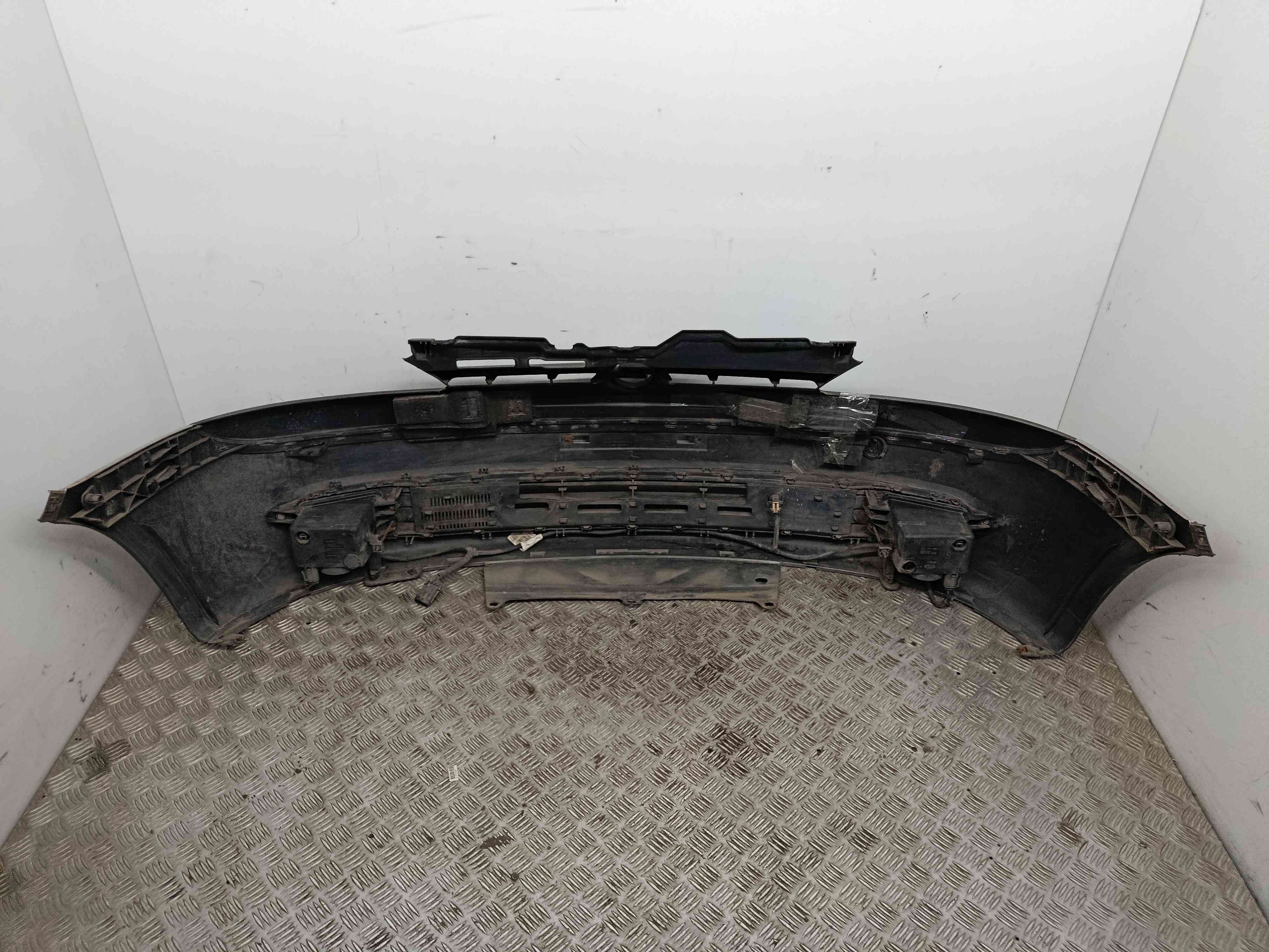 Paraurti anteriore