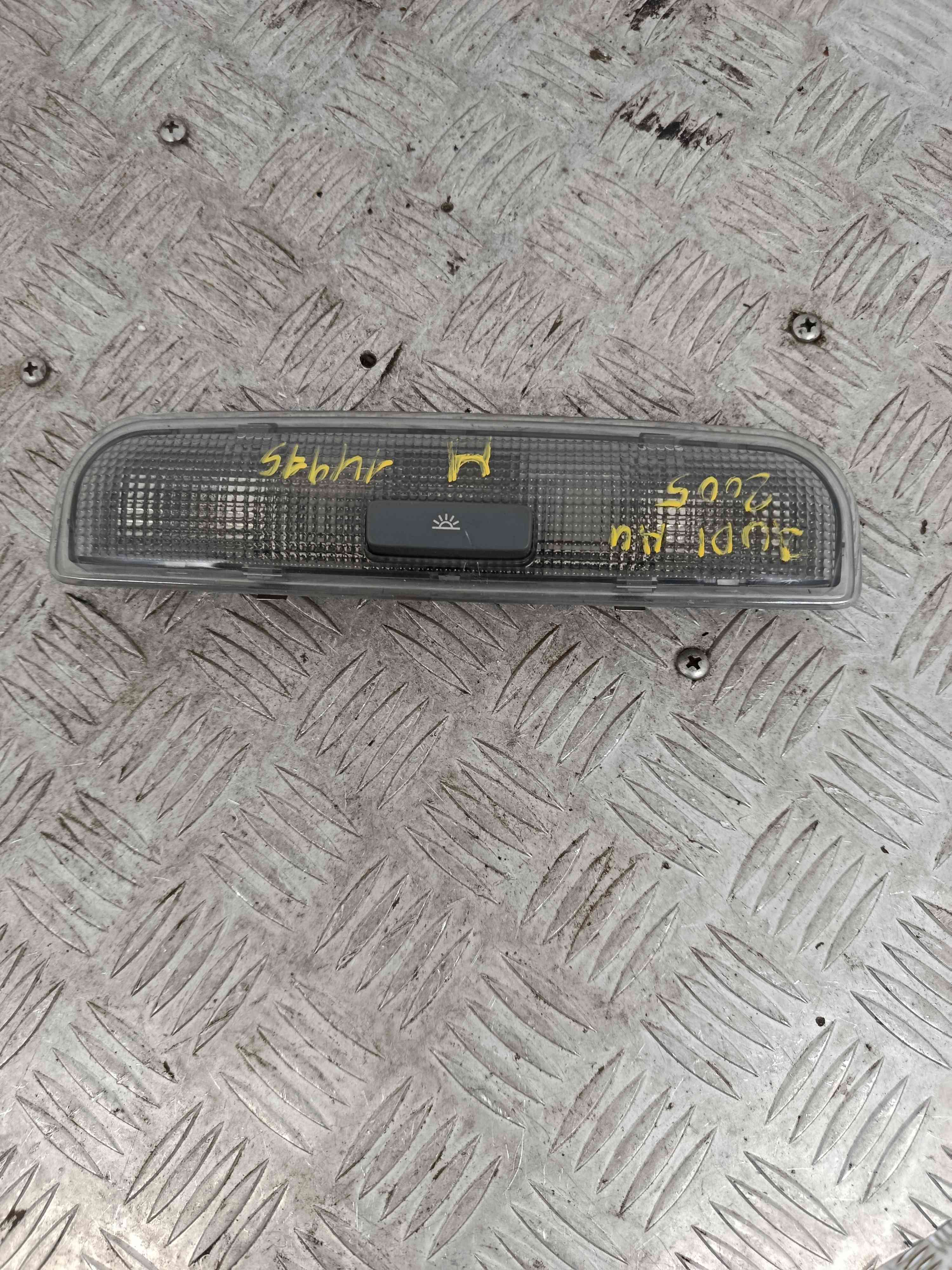 Plafón central