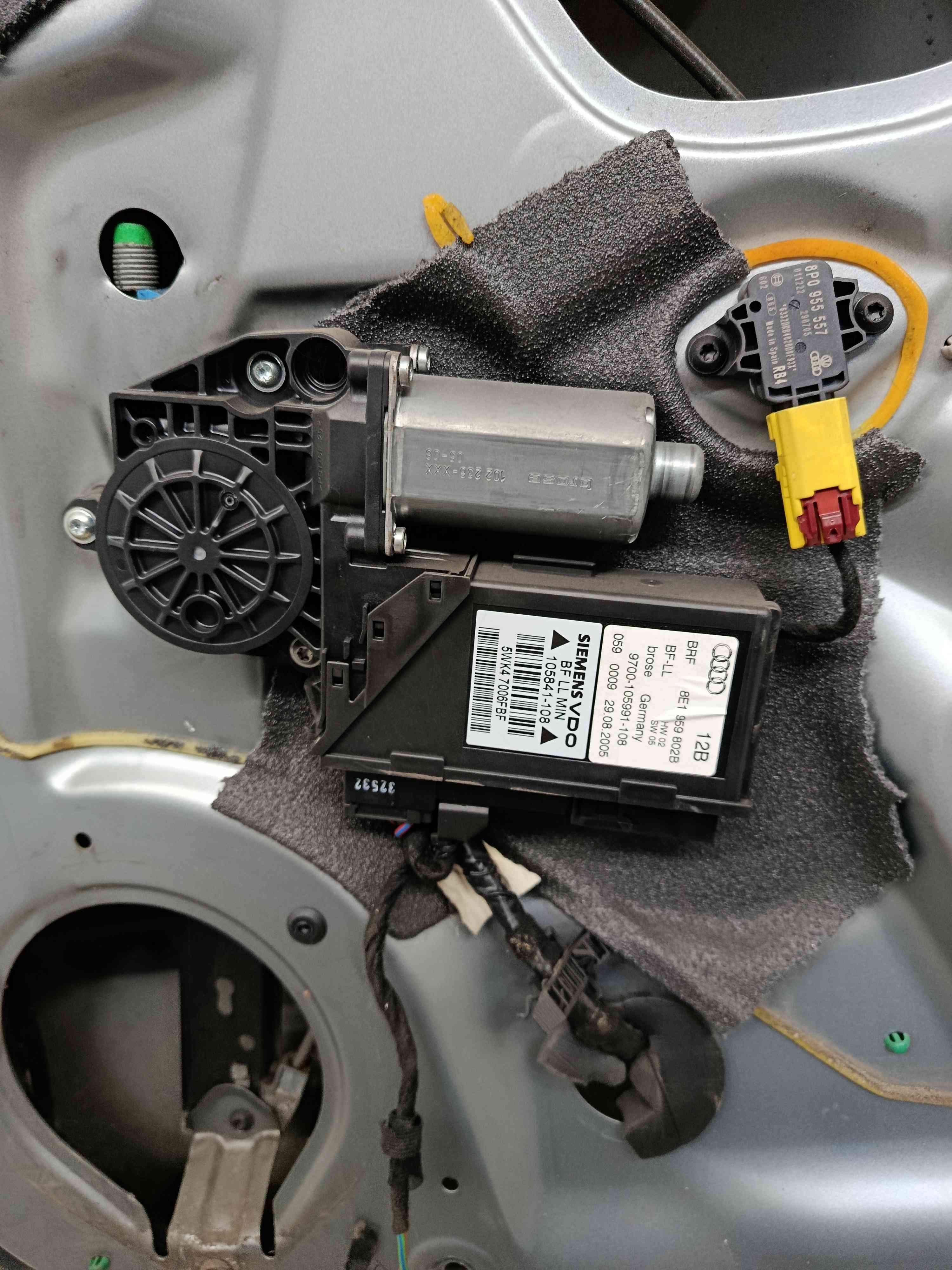 Motor Elevalunas Delantero Derecho - AUDI A4 B7 Avant