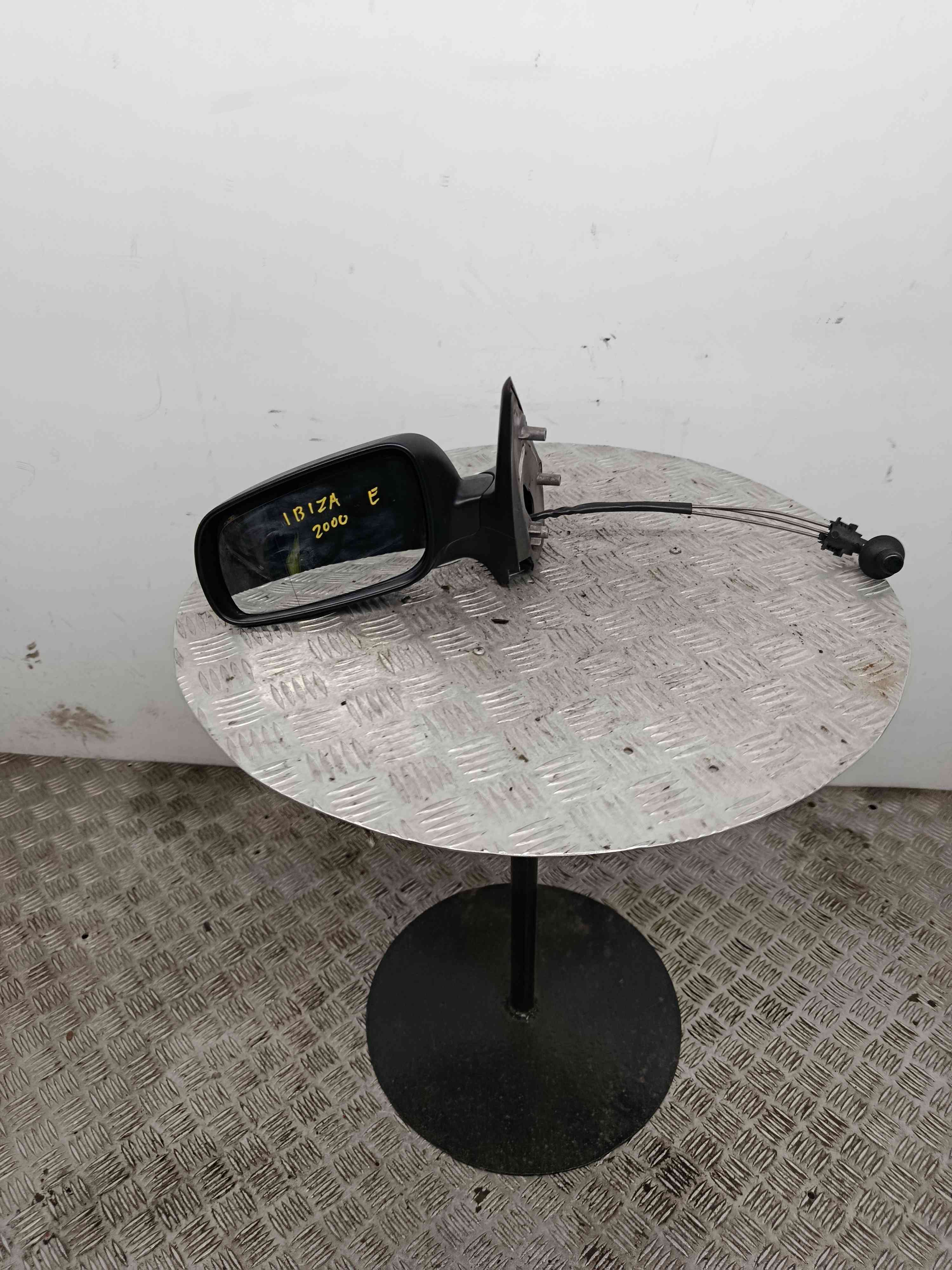 Door Mirror Left