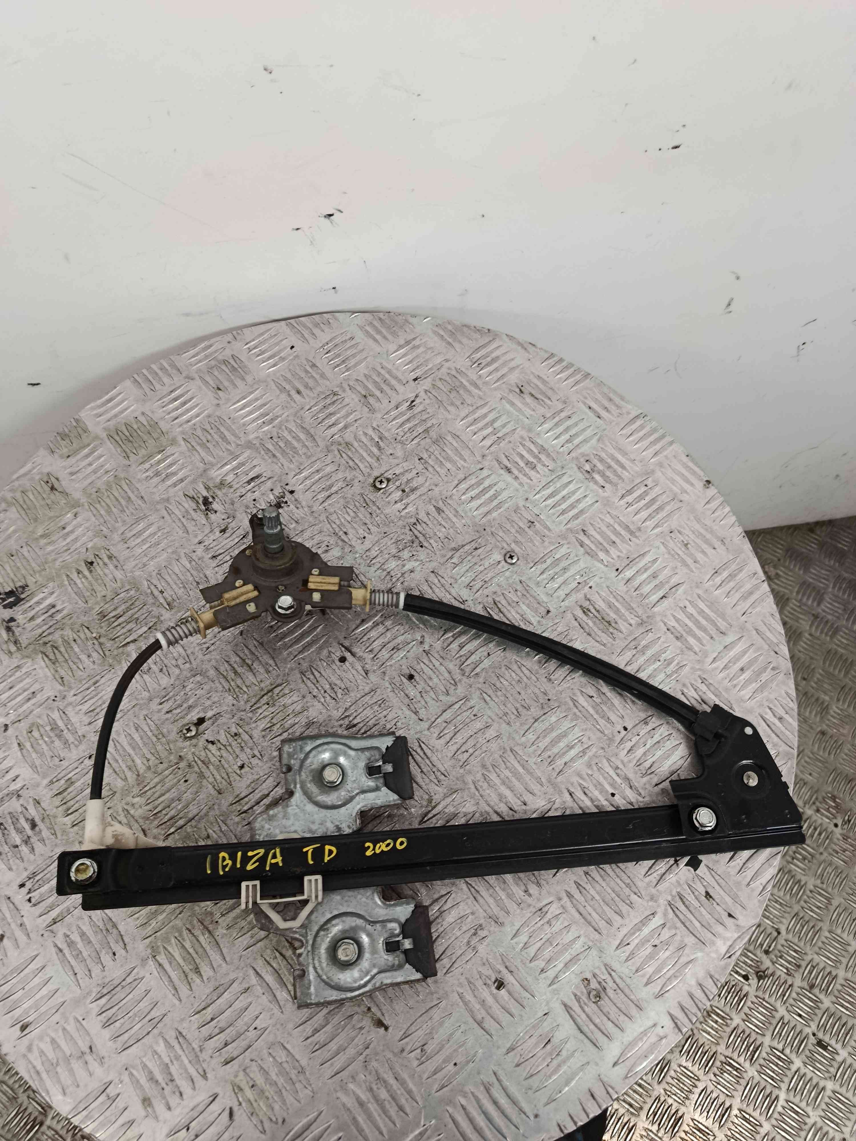 Right rear window regulator