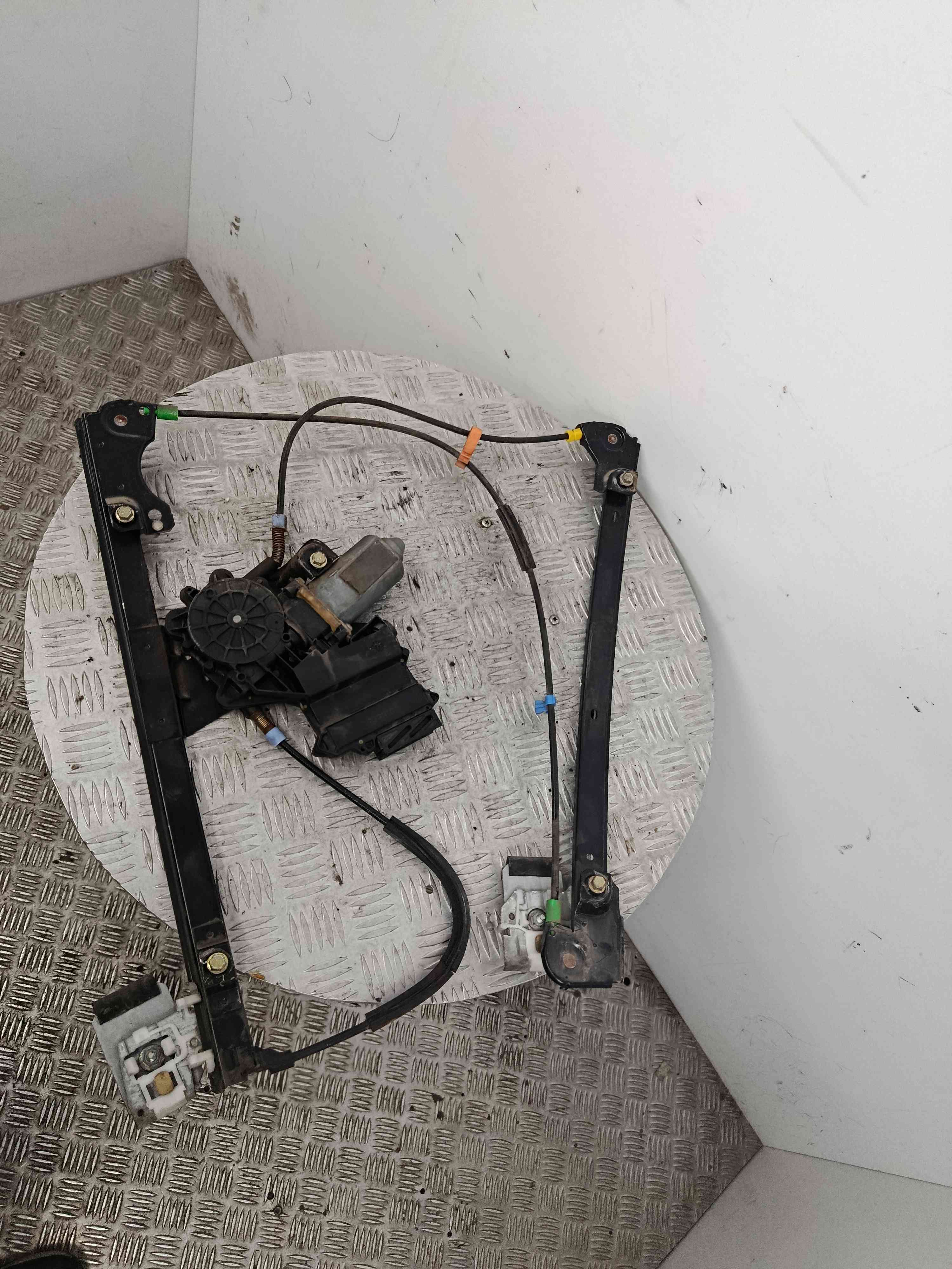 Right front window regulator