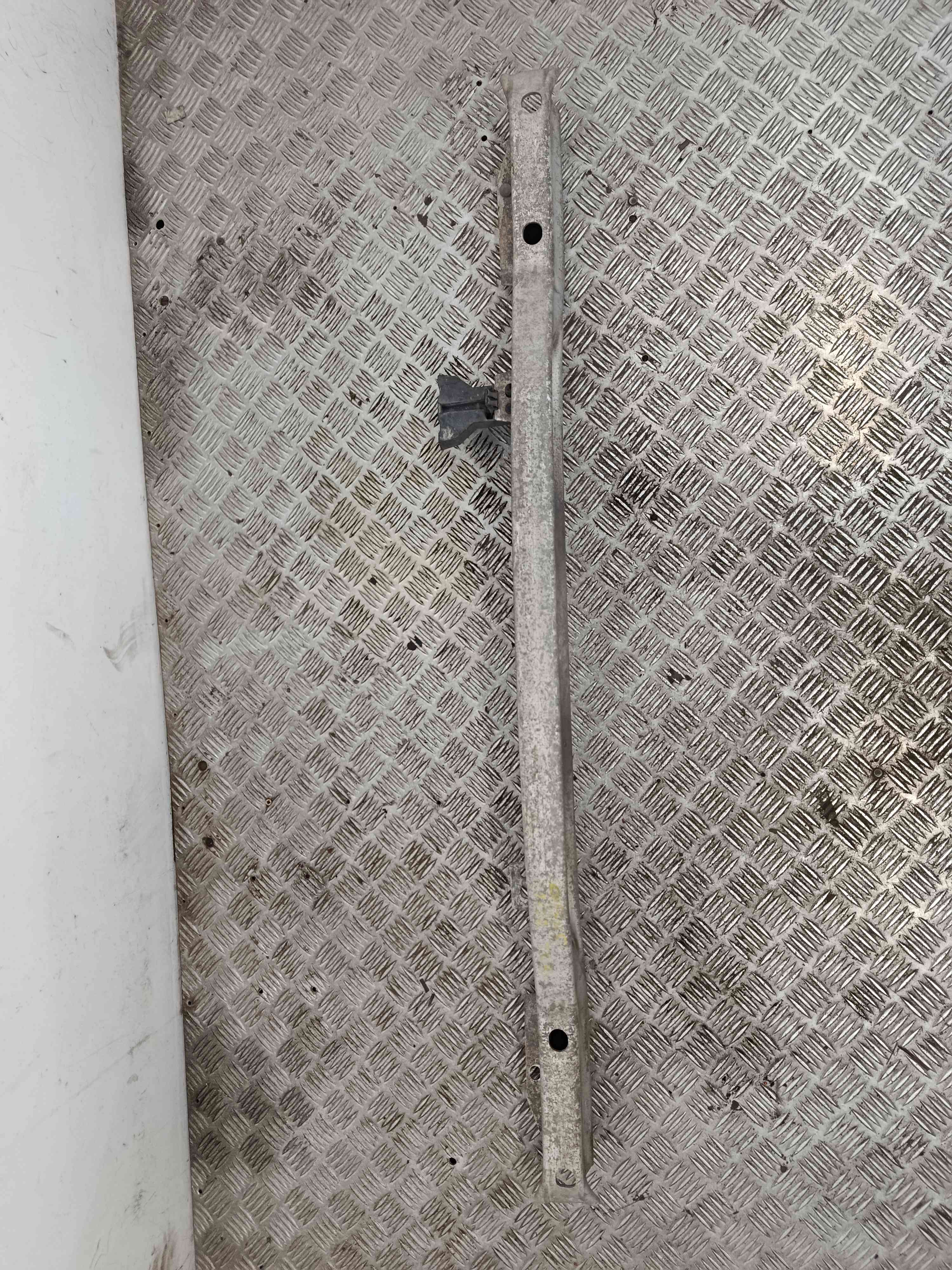 Rear bumper reinforcement