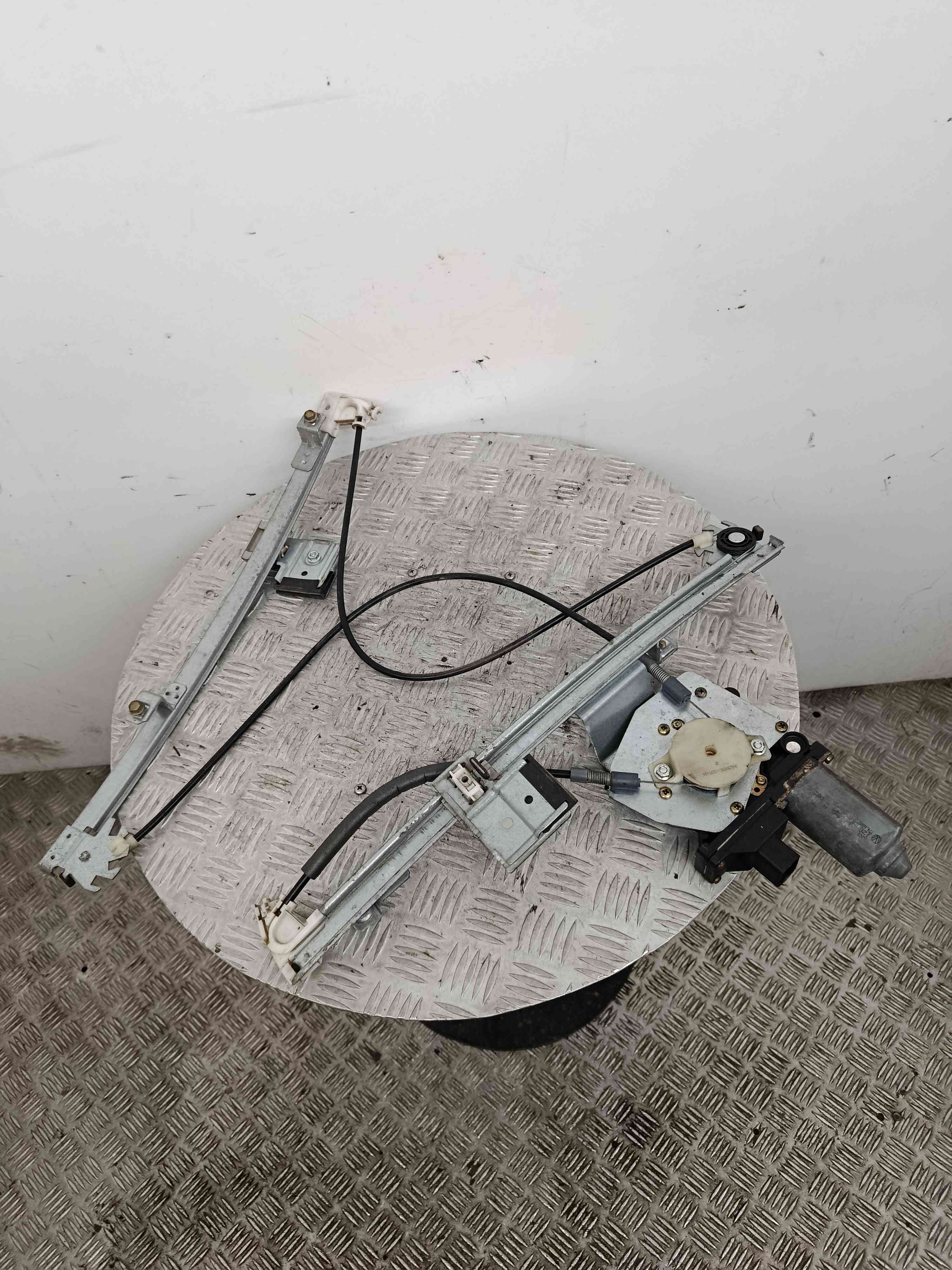 Right Window Lift