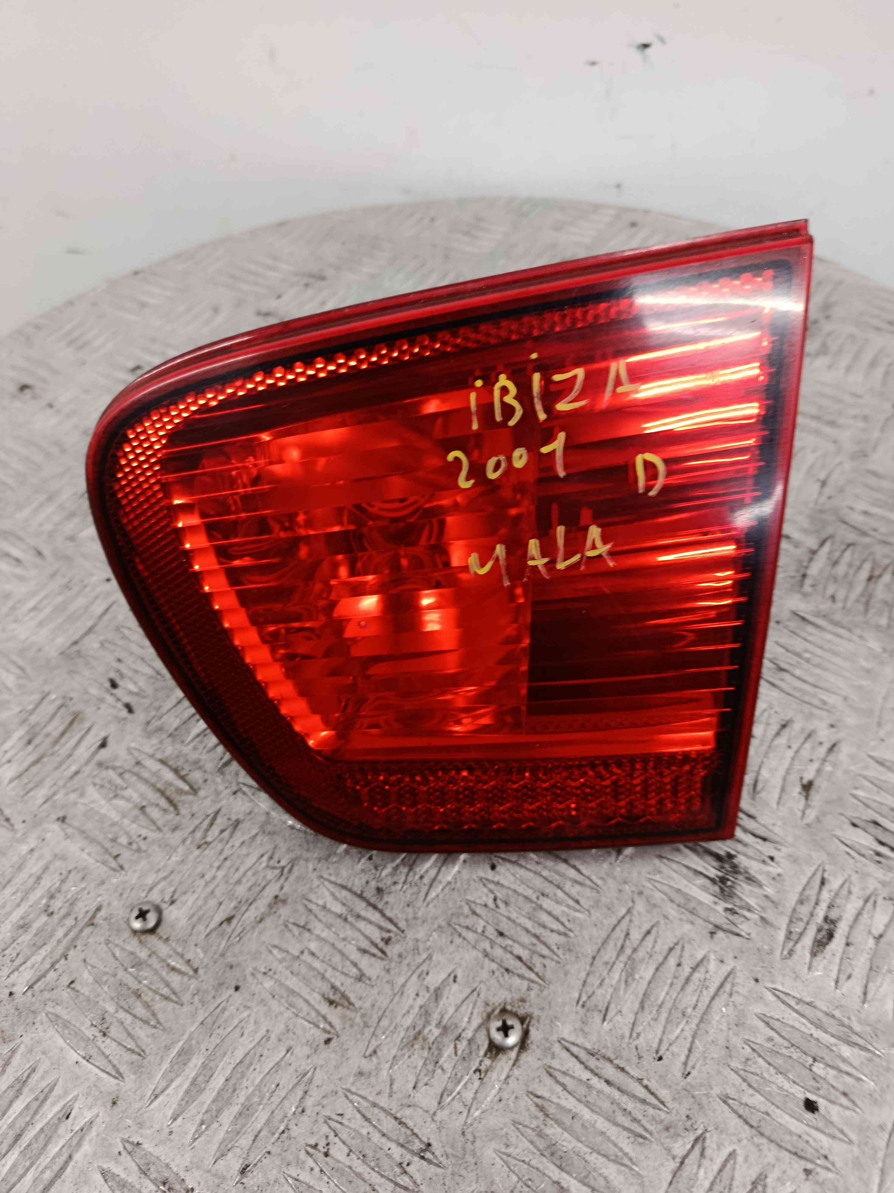 Right Tailgate light