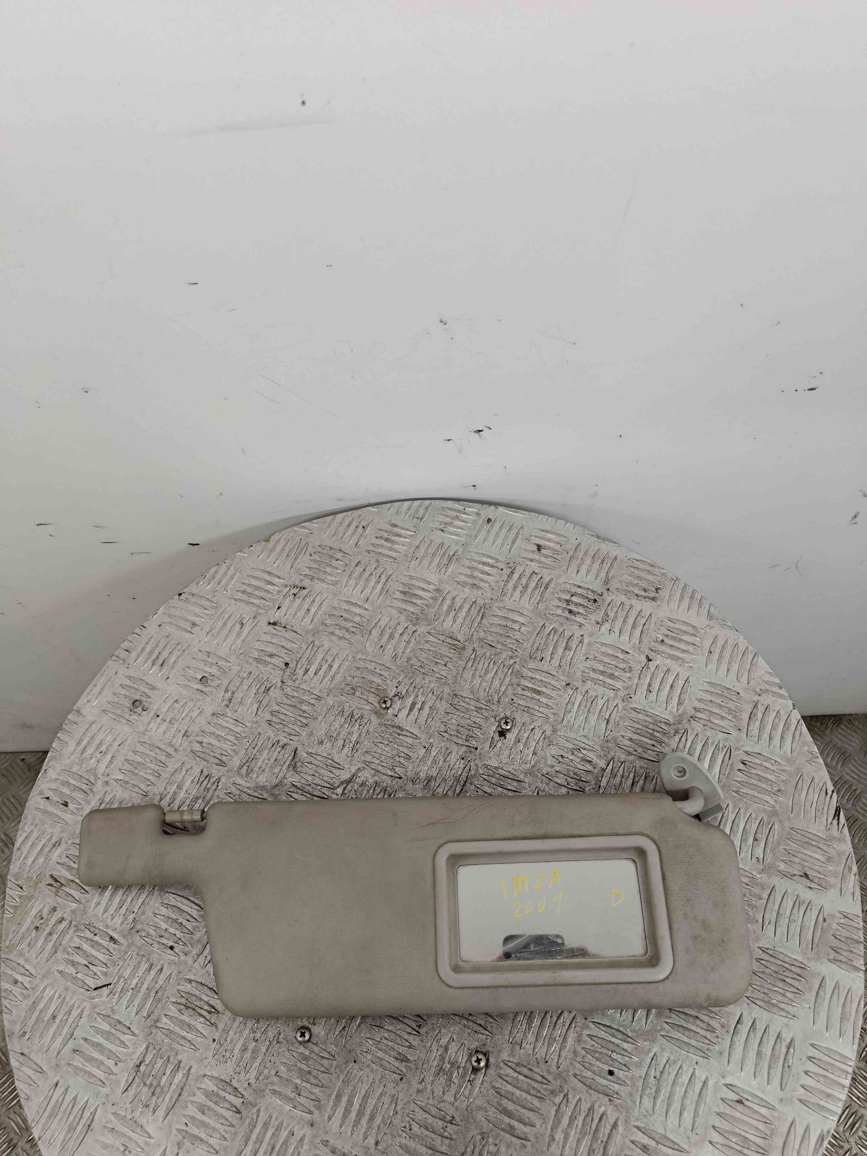Right Sun Visor