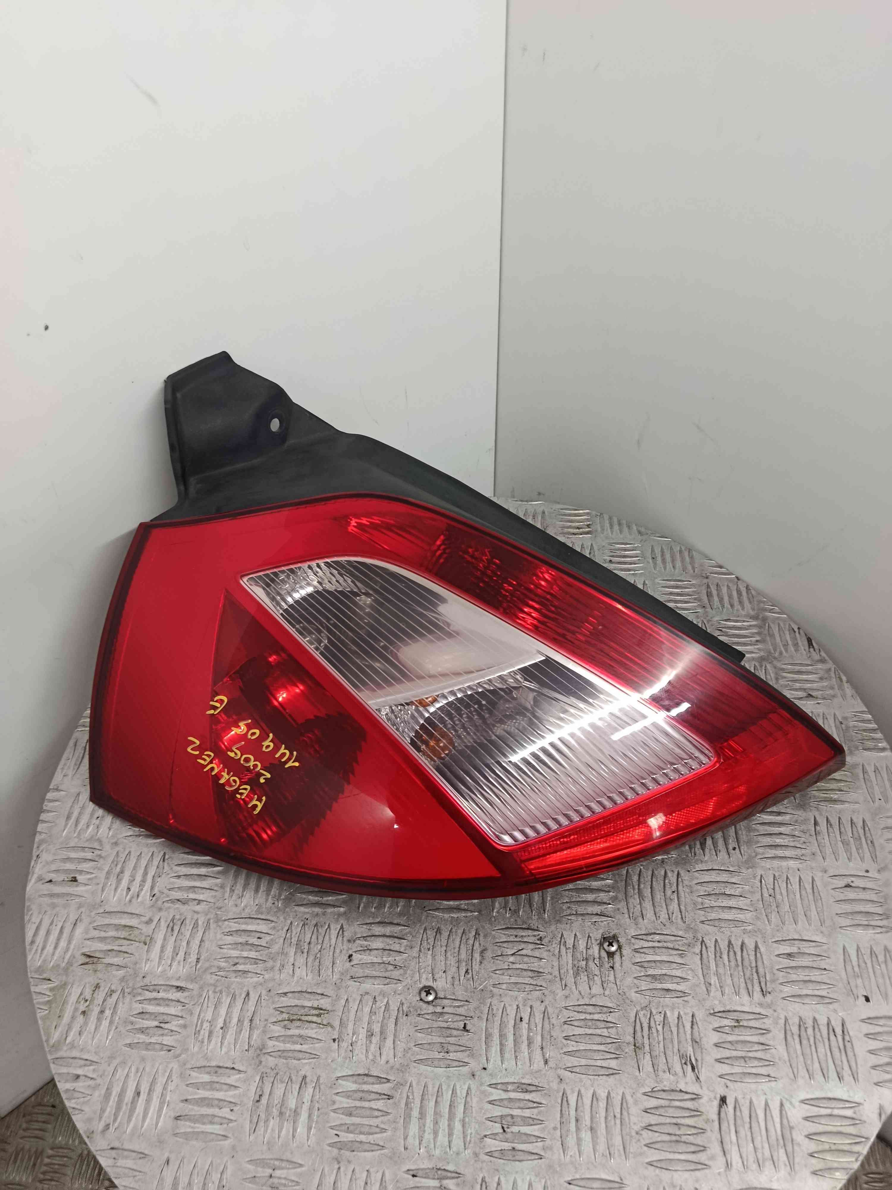 Left Tail light