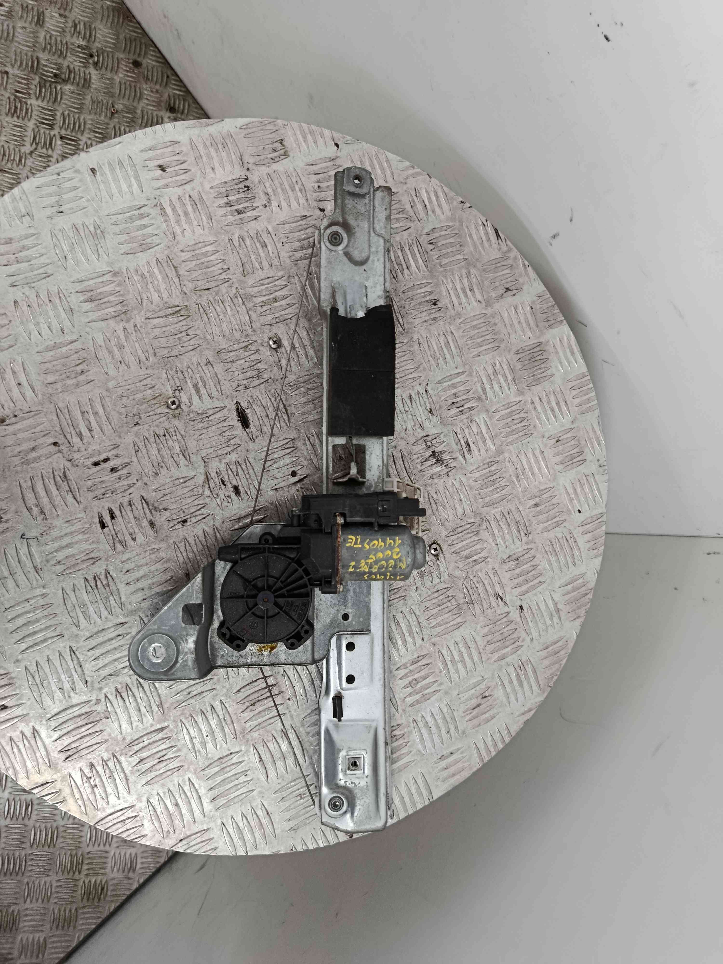 Links rear Fenster regulator