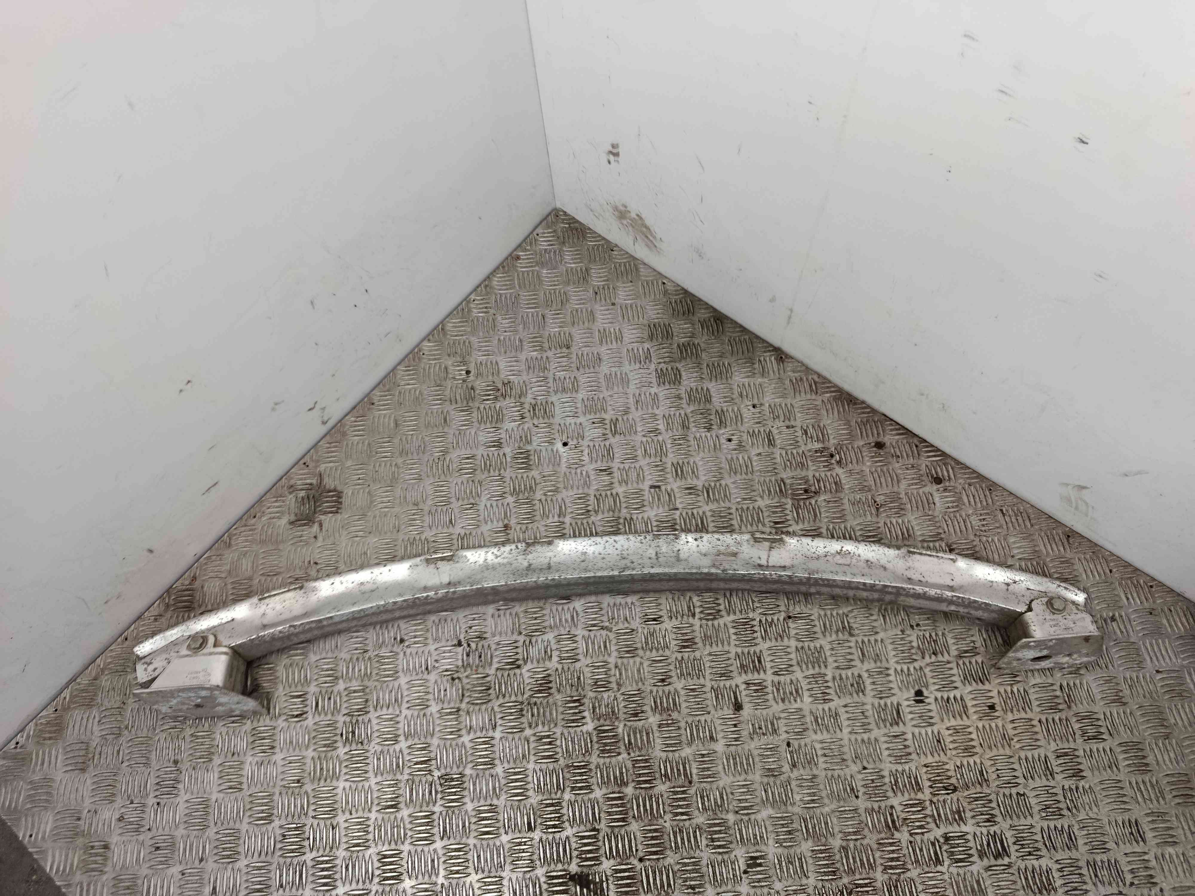 Rear bumper reinforcement