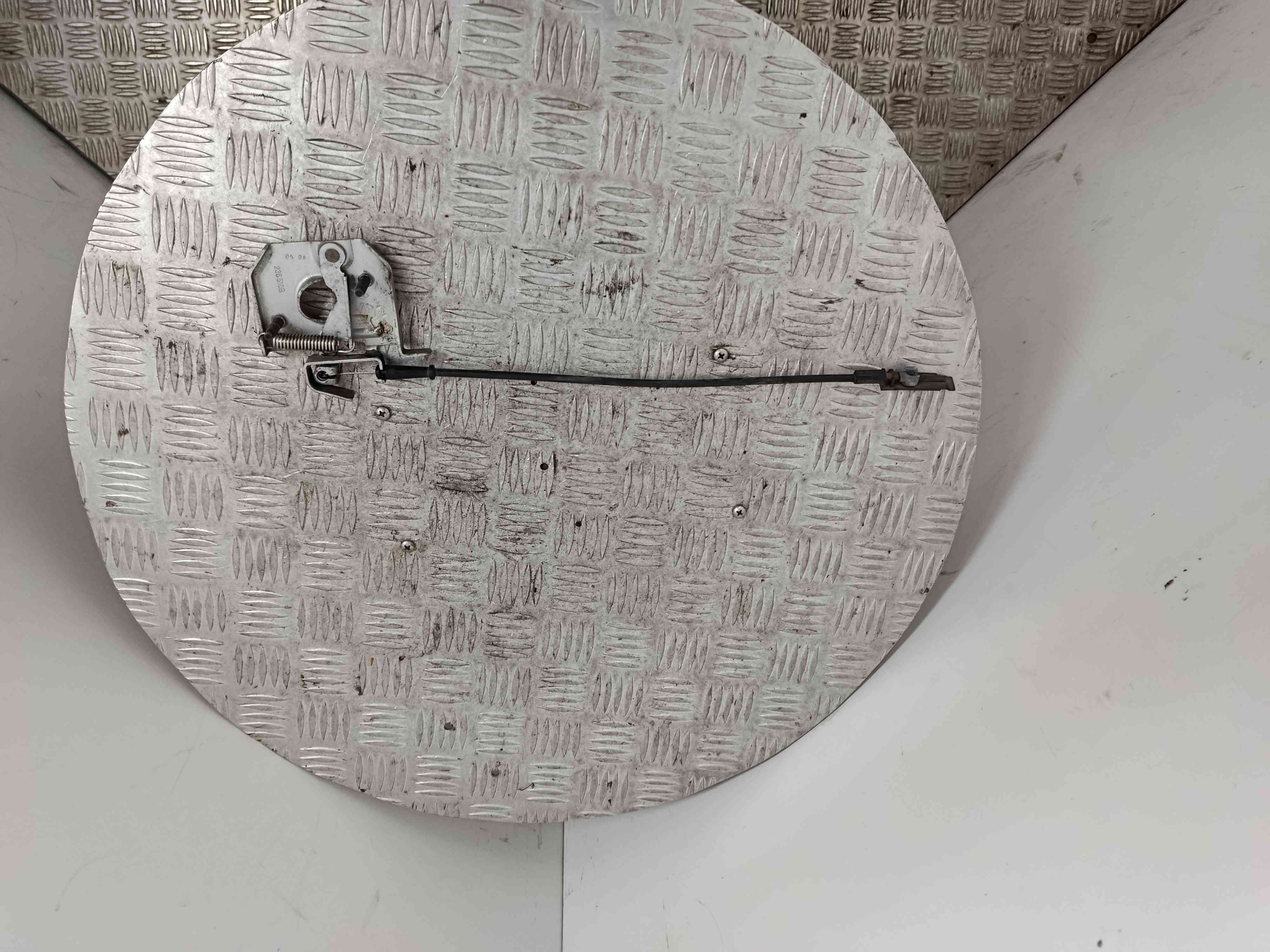 Hood Lock /Latch