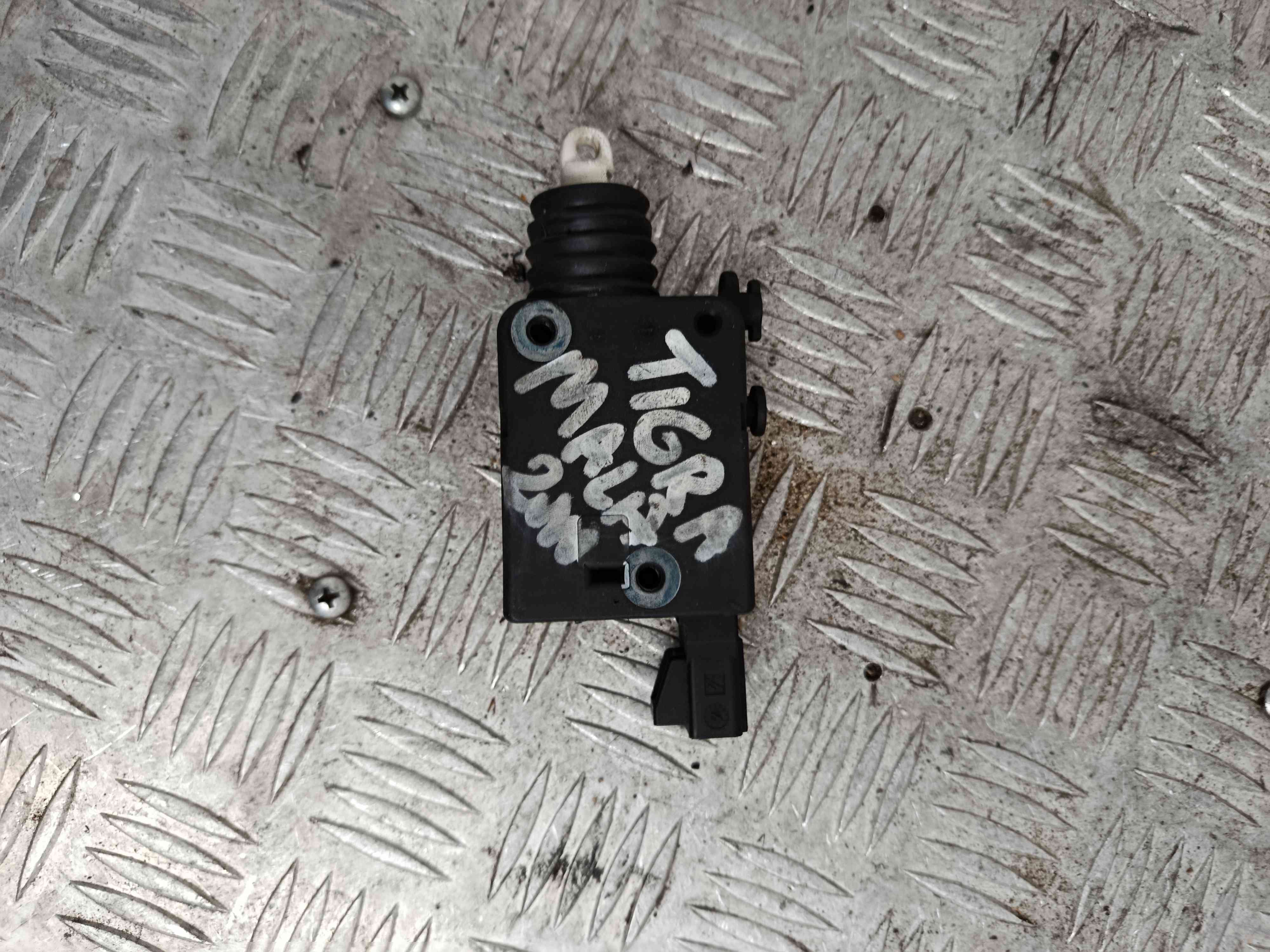 Tailgate Central Lock Actuator